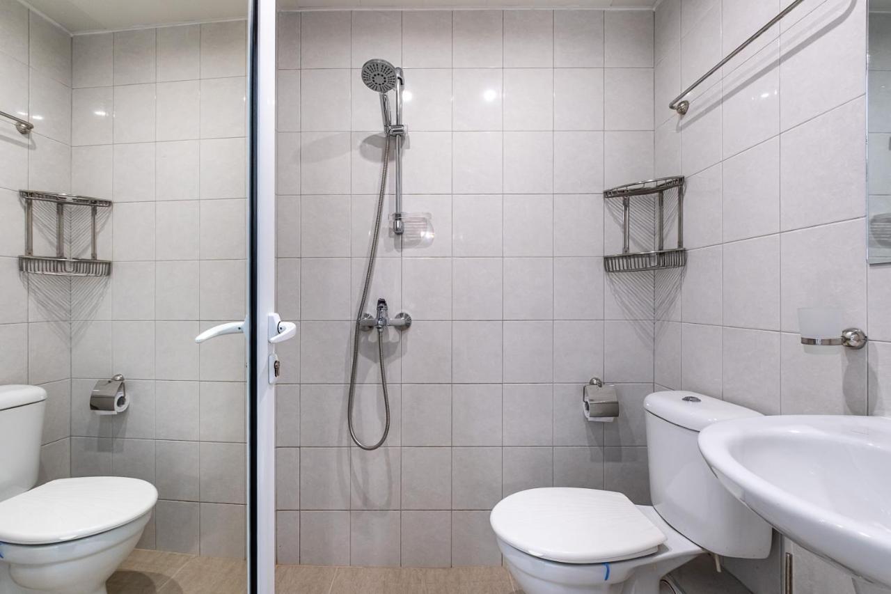 Jazz & Wine - Luxury Apartment By The Sea & Parking & Hbo & Netflix Varna Exterior photo